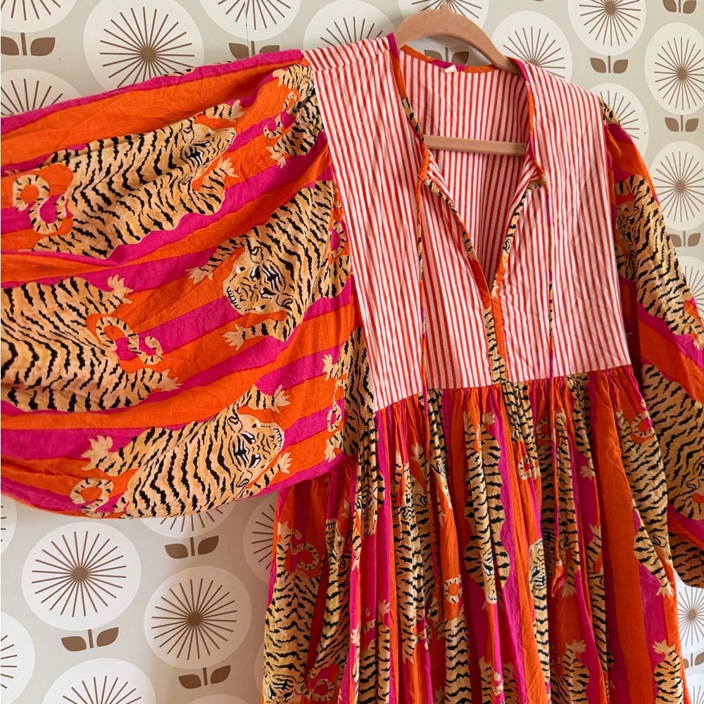 Oversized handmade dress - Picture 3 of 5